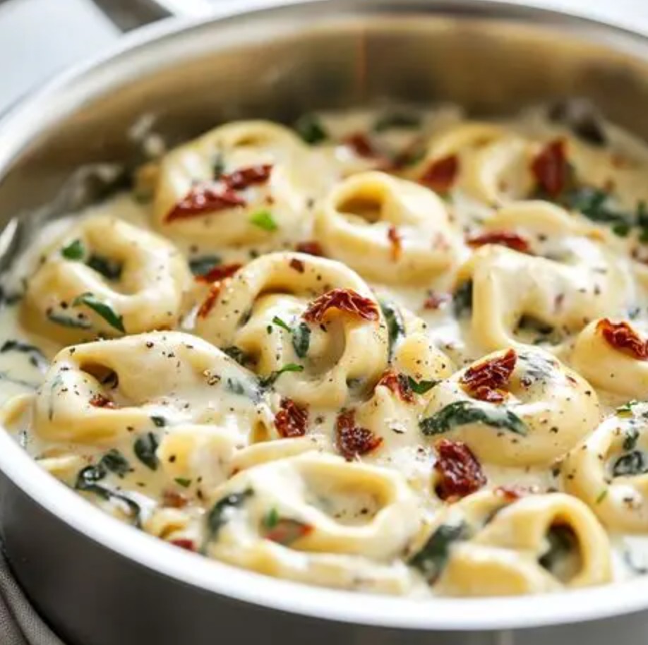 Creamy Tortellini with Pancetta & Spinach